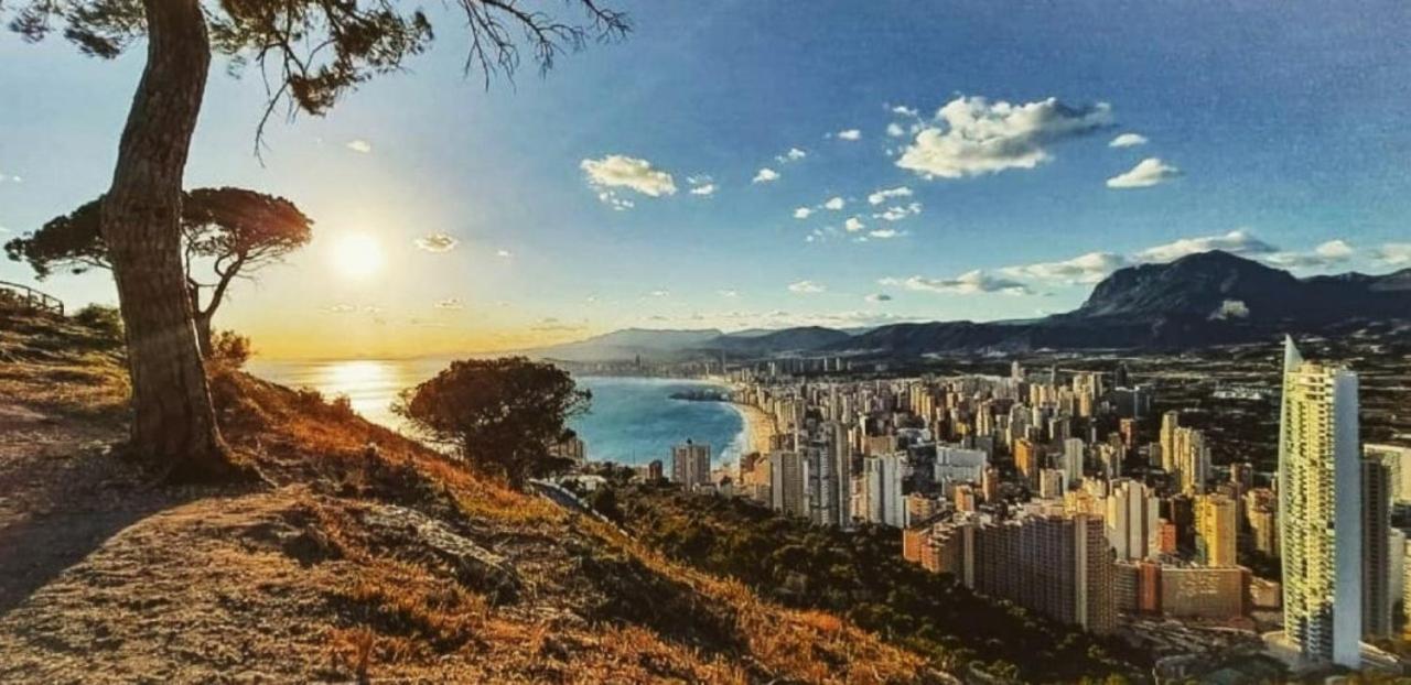 See The Sea Miramar Apartment - 150M To The Beach Benidorm Eksteriør billede
